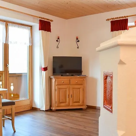 Haus Alpenflora Guest house